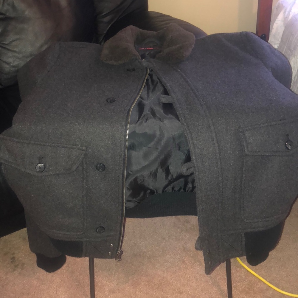 Coat - Picture 3 of 3